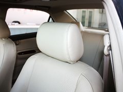 2011款 新白金版 1.5L 手动 豪华型