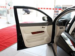 2011款 新白金版 1.5L 手动 豪华型