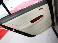 2011款 新白金版 1.5L 手动 豪华型