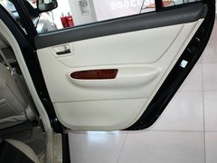 2011款 新白金版 1.5L 手动 豪华型