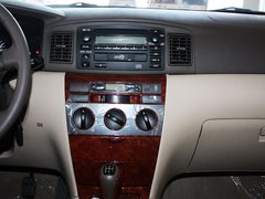 2011款 新白金版 1.5L 手动 豪华型