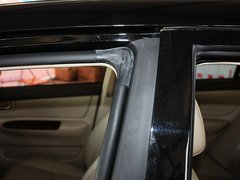 2011款 新白金版 1.5L 手动 豪华型