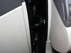 2011款 新白金版 1.5L 手动 豪华型