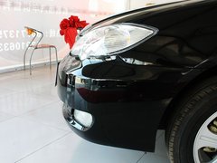 2011款 新白金版 1.5L 手动 豪华型
