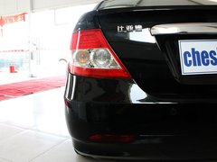 2011款 新白金版 1.5L 手动 豪华型
