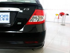 2011款 新白金版 1.5L 手动 豪华型