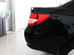 2011款 新白金版 1.5L 手动 豪华型
