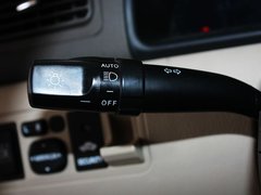 2011款 新白金版 1.5L 手动 豪华型