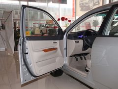 2011款 新白金版 1.5L 手动 豪华型