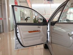 2011款 新白金版 1.5L 手动 豪华型