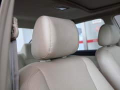 2011款 新白金版 1.5L 手动 豪华型