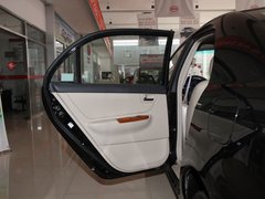 2011款 新白金版 1.5L 手动 豪华型
