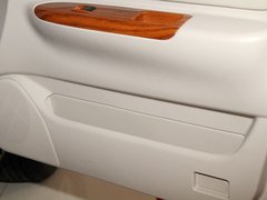 2011款 新白金版 1.5L 手动 豪华型