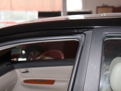 2011款 新白金版 1.5L 手动 豪华型