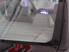 2011款 新白金版 1.5L 手动 豪华型