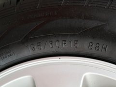2011款 新白金版 1.5L 手动 豪华型