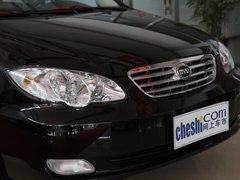 2011款 新白金版 1.5L 手动 豪华型