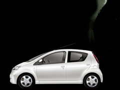 2011款 1.0L 手动 铉酷型