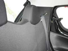2011款 1.0L 手动 铉酷型