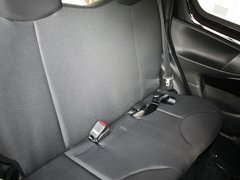 2011款 1.0L 手动 铉酷型
