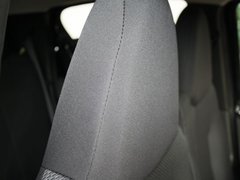 2011款 1.0L 手动 铉酷型