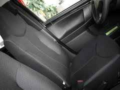 2011款 1.0L 手动 铉酷型