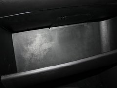 2011款 1.0L 手动 铉酷型
