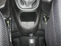 2011款 1.0L 手动 铉酷型