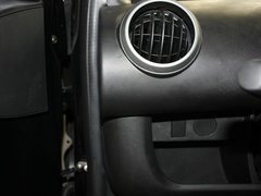 2011款 1.0L 手动 铉酷型
