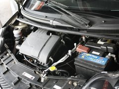 2011款 1.0L 手动 铉酷型