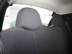 2011款 1.0L 手动 悦酷型