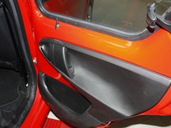 2011款 1.0L 手动 悦酷型