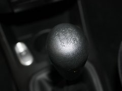 2011款 1.0L 手动 悦酷型