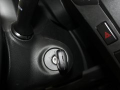 2011款 1.0L 手动 悦酷型