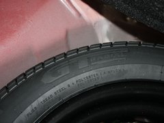 2011款 1.0L 手动 悦酷型