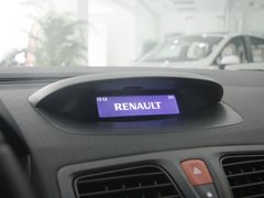 2011款 2.0 CVT 时尚版