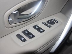 2011款 2.0 CVT 时尚版