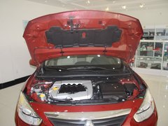 2011款 2.0 CVT 时尚版