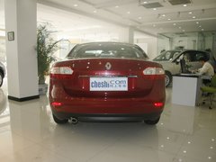 2011款 2.0 CVT 时尚版