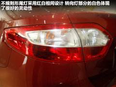 2011款 2.0 CVT 时尚版