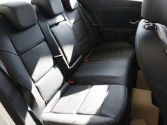 2011款 2.0 CVT 时尚版