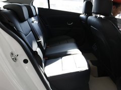 2011款 2.0 CVT 时尚版