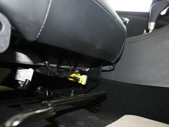 2011款 2.0 CVT 时尚版