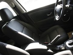 2011款 2.0 CVT 时尚版