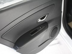 2011款 2.0 CVT 时尚版