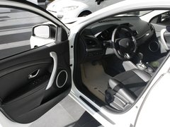 2011款 2.0 CVT 时尚版