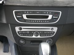 2011款 2.0 CVT 时尚版