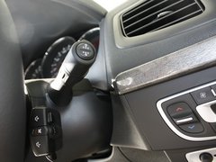 2011款 2.0 CVT 时尚版