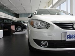 2011款 2.0 CVT 时尚版