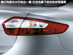 2011款 2.0 CVT 豪华导航版